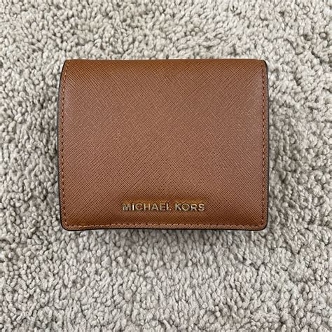 michael kors wallet cognac.jpg